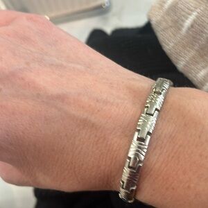 Silver etched link bracelet